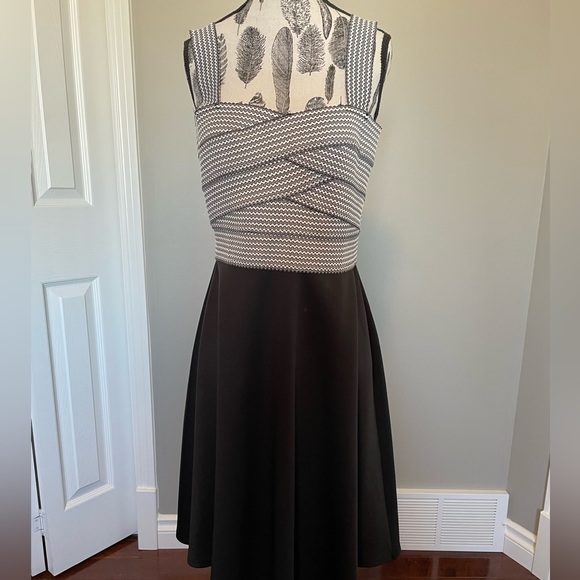 Ricki’s Sweetheart Textured Bodice Dress - Picture 5 of 10